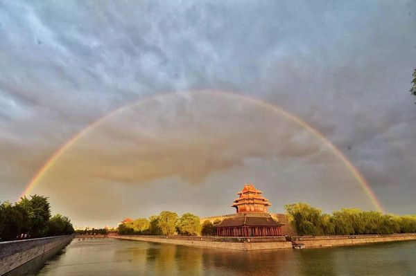 雨后奇观,北京上空双彩虹的神秘魅力 雨后奇观,北京上空双彩虹的神秘魅力